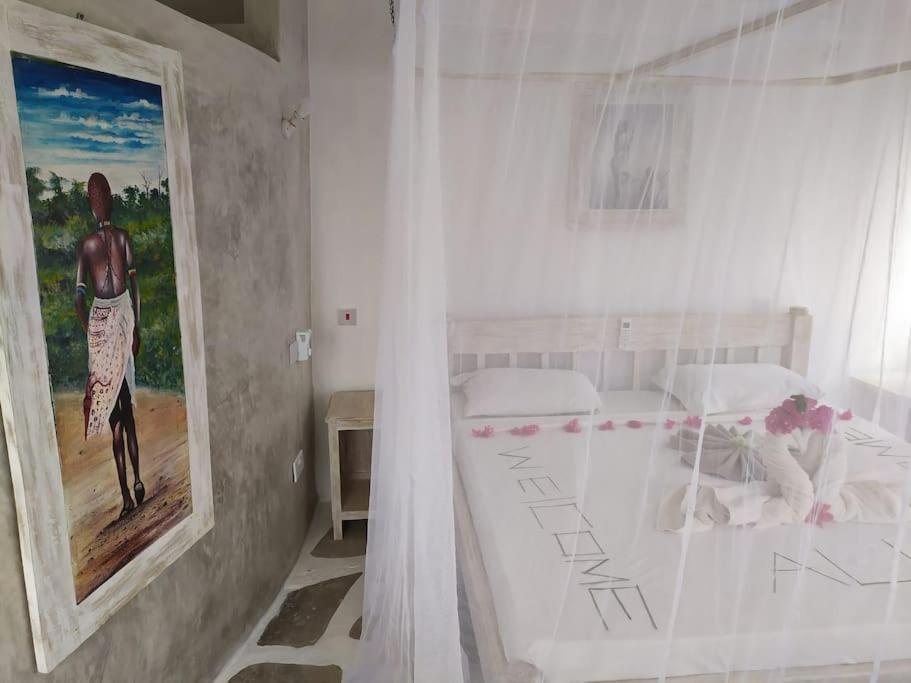 Twiga House Resort Piscina ☆☆☆☆☆ Pearl Beach Watamu Buitenkant foto